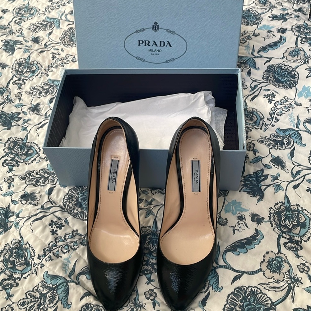 Classy Prada pumps for sale.